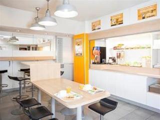 Hotelf1 Lille Tourcoing Nord Ронк Экстерьер фото