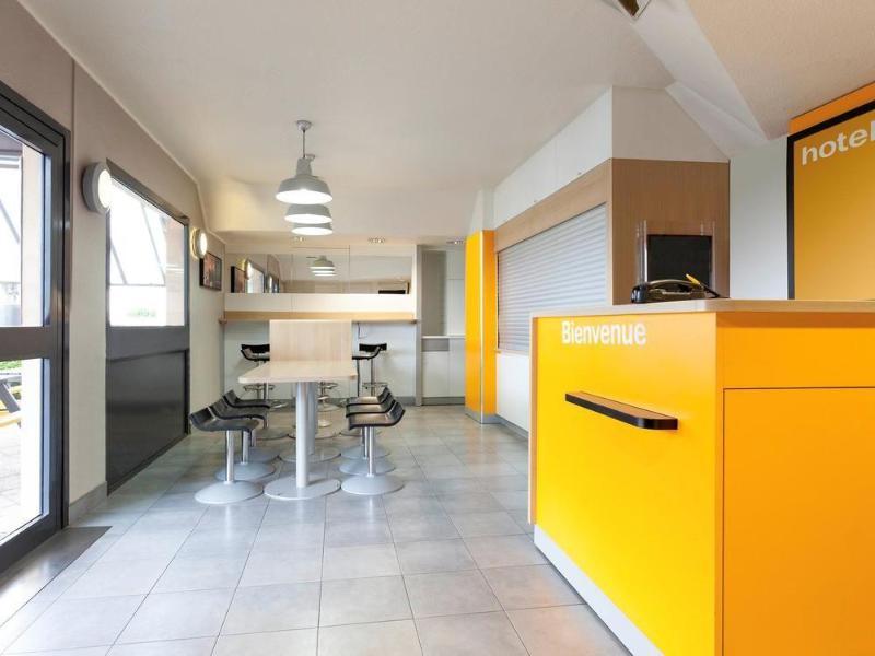 Hotelf1 Lille Tourcoing Nord Ронк Экстерьер фото