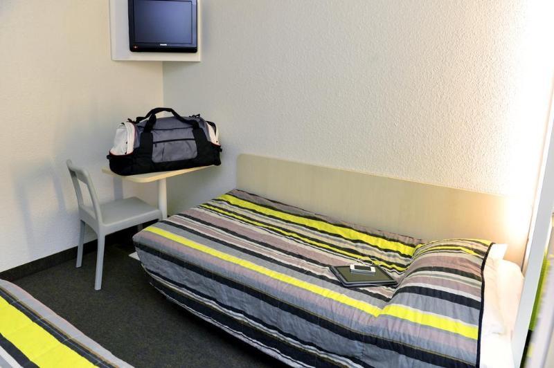 Hotelf1 Lille Tourcoing Nord Ронк Экстерьер фото